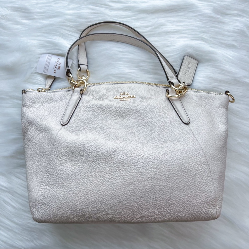 Coach Kelsey Small Satchel - Pebble Leather - Chalk - NWT - Picture 2 of 3